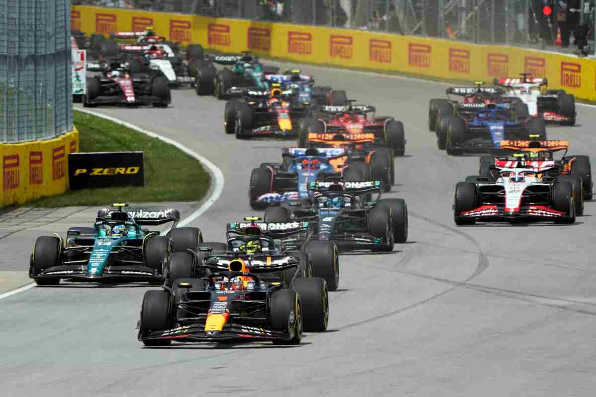 F1 aumento rumore motore