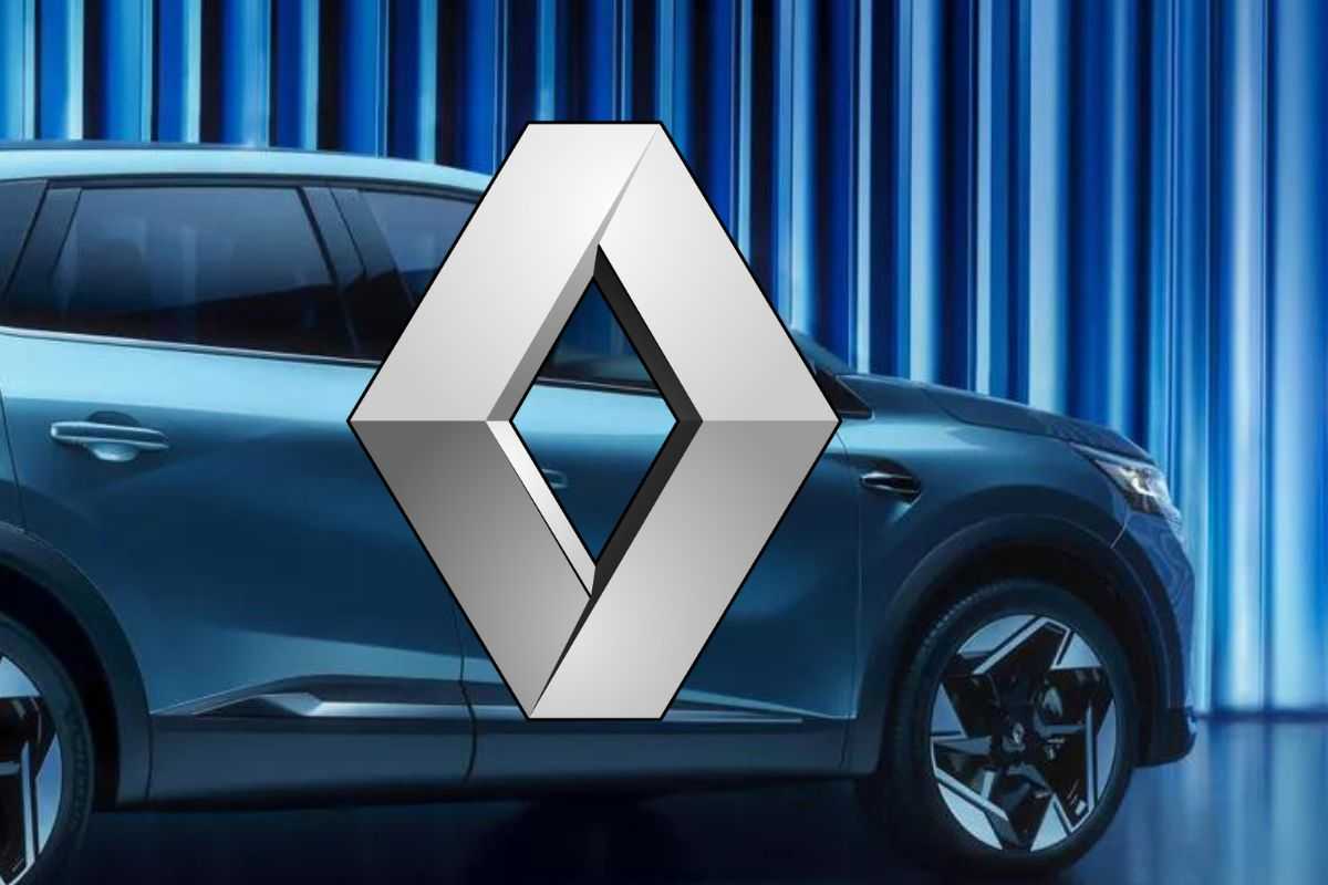 Renault Symbioz occasione prezzo auto nuovo SUV bagagliaio